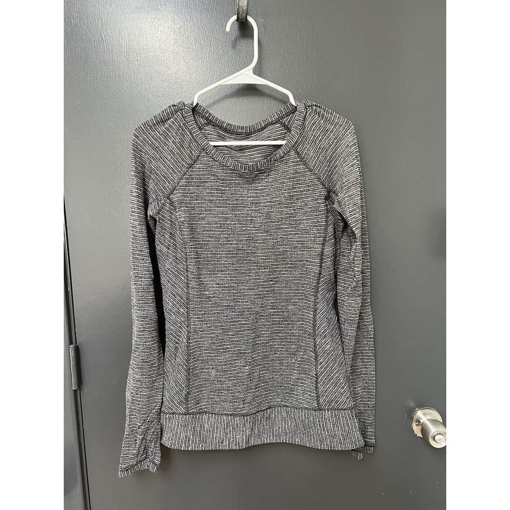 Lululemon Long Sleeve Shirt Womens 8 Black White Thumbholes Running Athletic Top